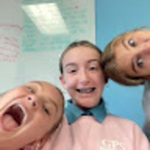 Meet your Posher, Beatrice